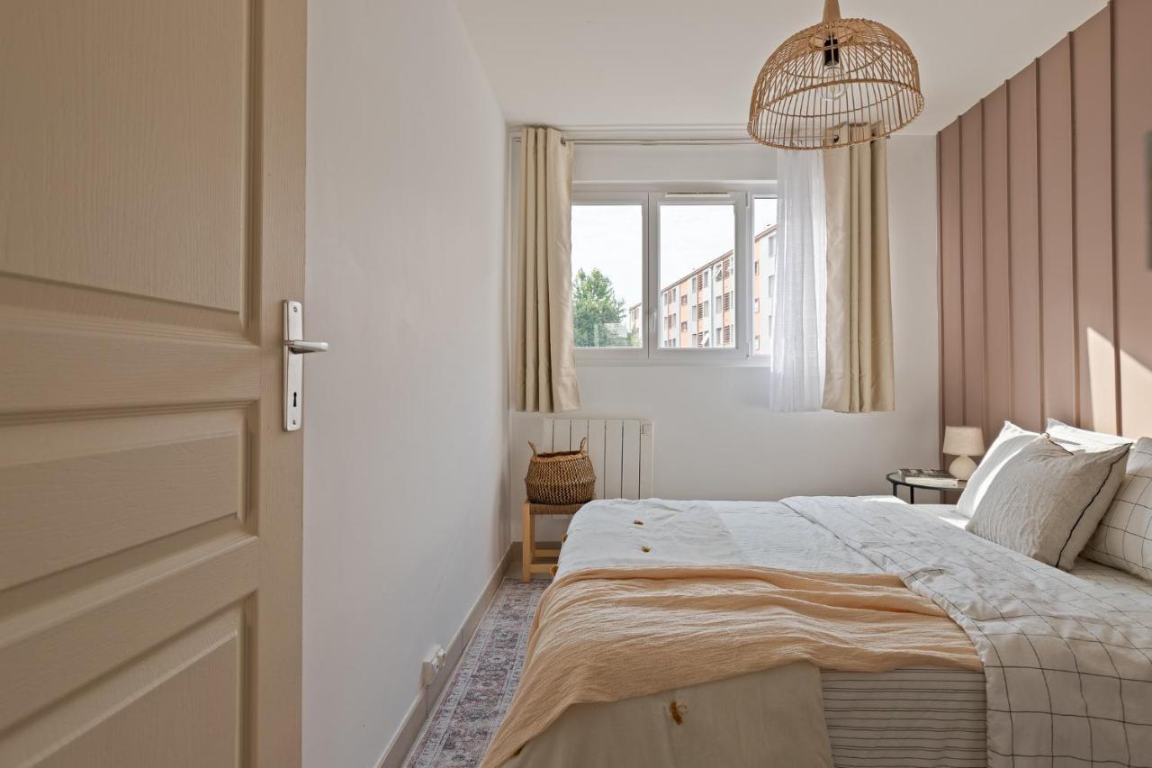 Appartement Spacieux 1 Chambre Parking Gratuit 발랑스 외부 사진