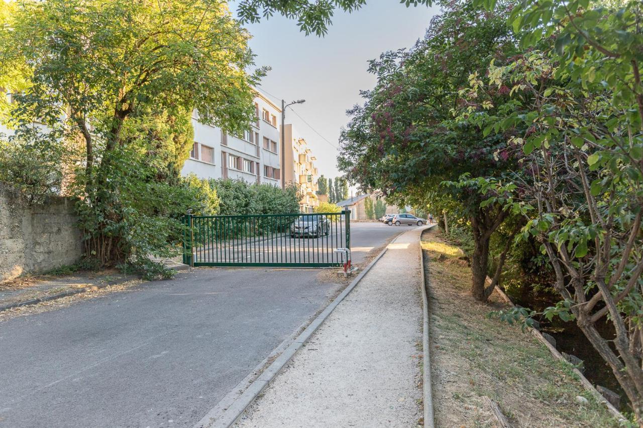 Appartement Spacieux 1 Chambre Parking Gratuit 발랑스 외부 사진